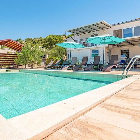 Nice Home In Zatoglav With House Sea View Podglavica Extérieur photo