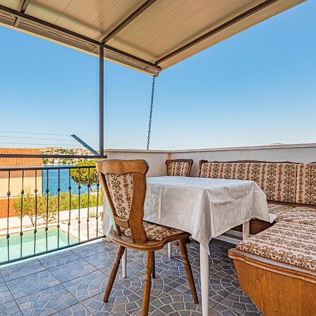 Nice Home In Zatoglav With House Sea View Podglavica Extérieur photo