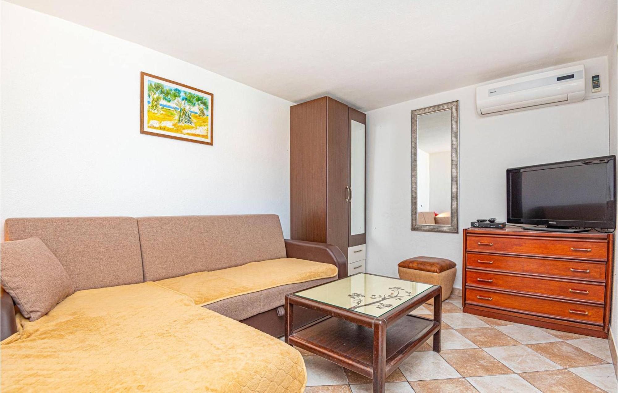 Nice Home In Zatoglav With House Sea View Podglavica Extérieur photo