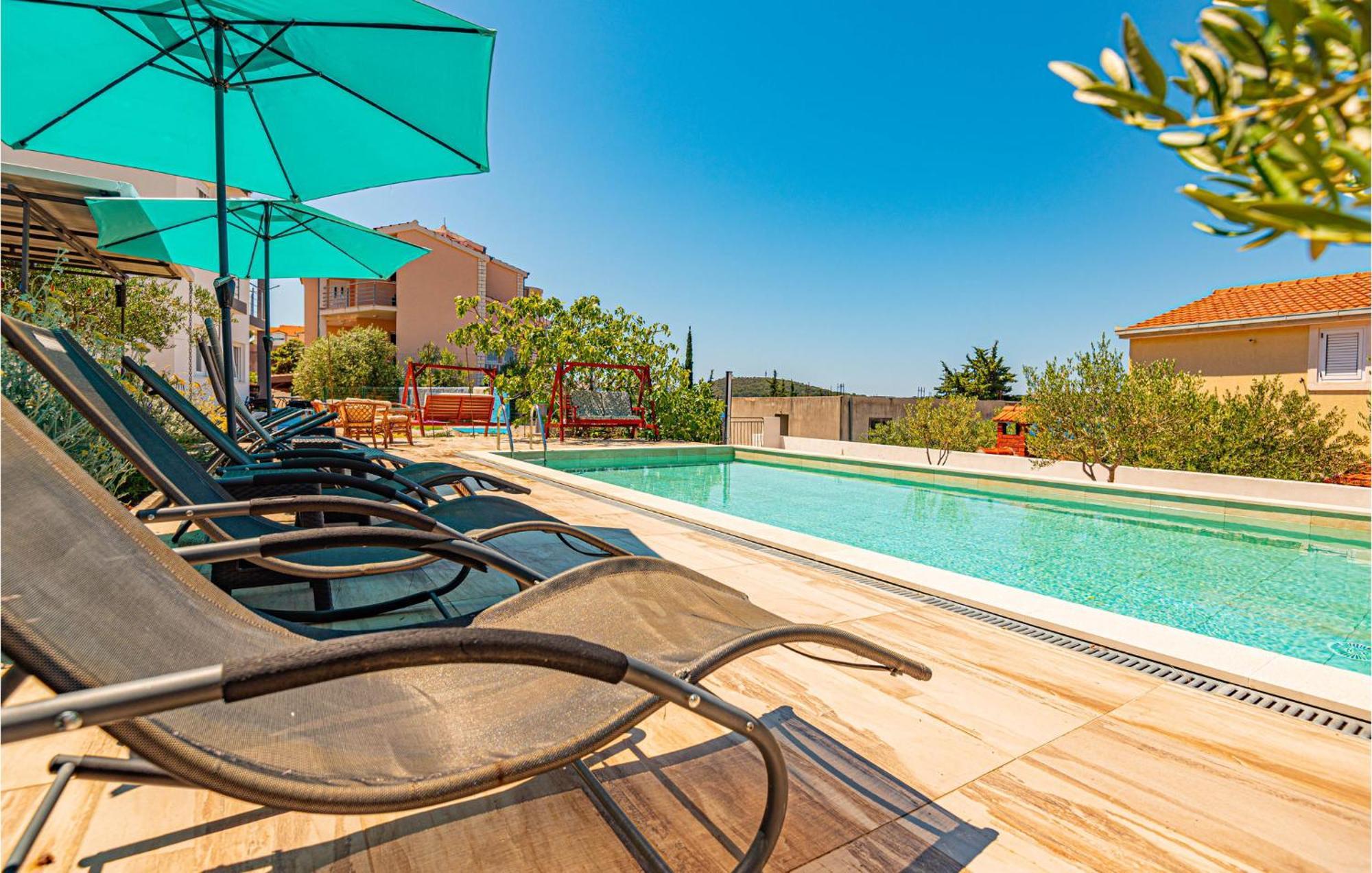Nice Home In Zatoglav With House Sea View Podglavica Extérieur photo
